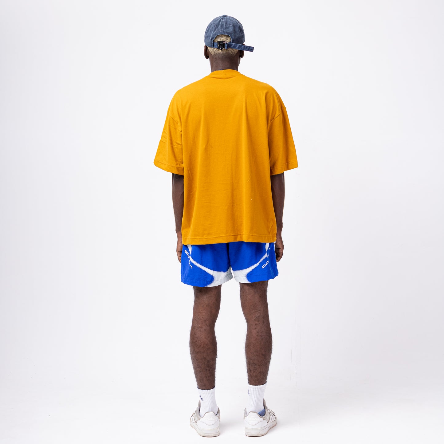 CAMISETA REGULAR “BLUR”