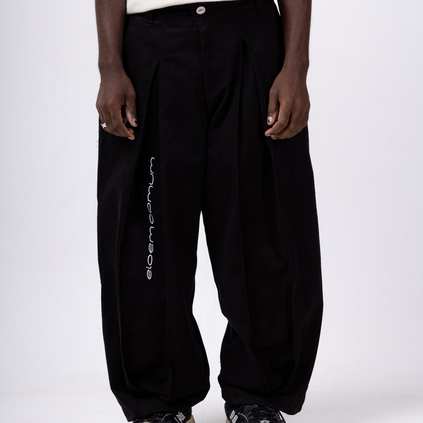 CALÇA SARJA “NEOALFAIATE”