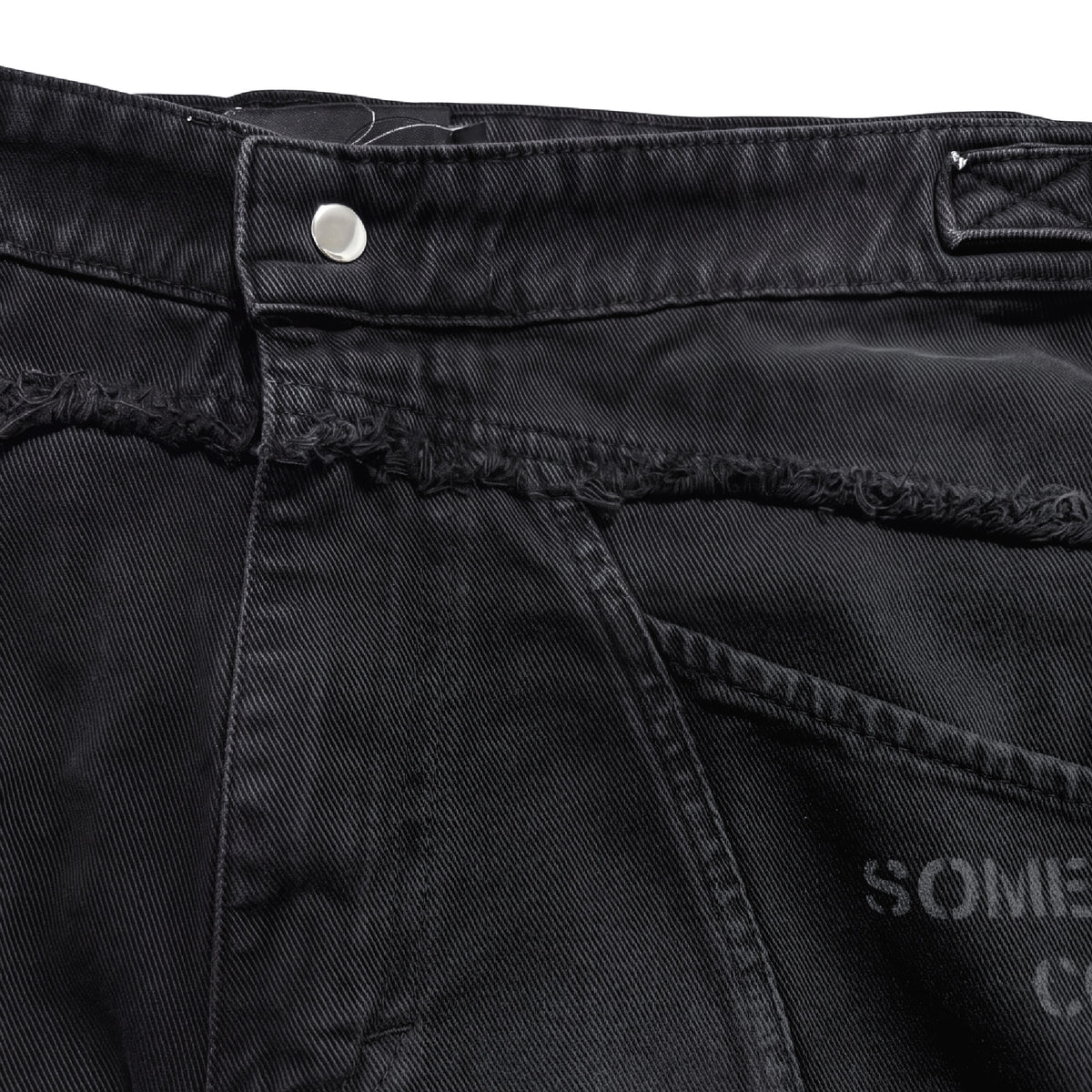 SHORT SARJA "SURPLUS STENCIL"