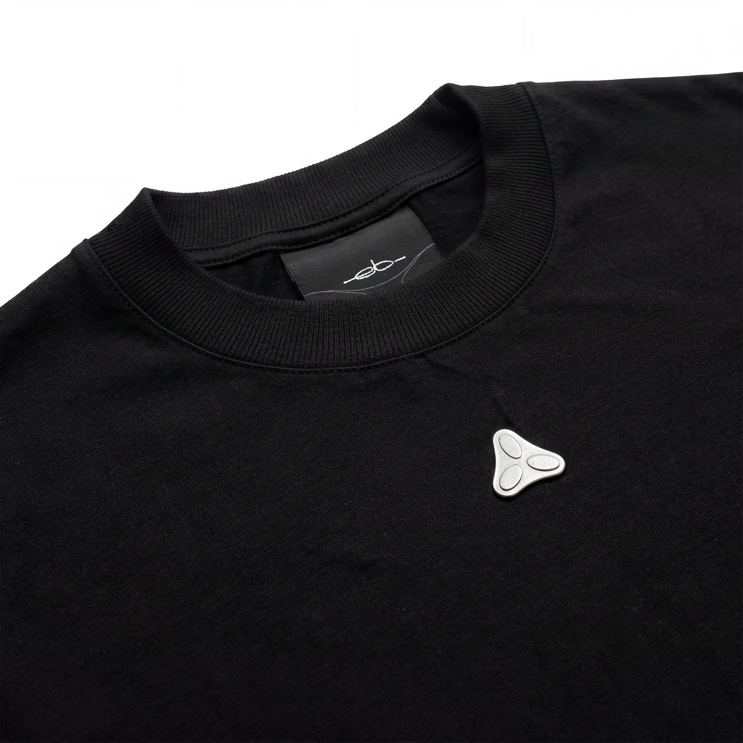 CAMISETA REGULAR "PATCH"