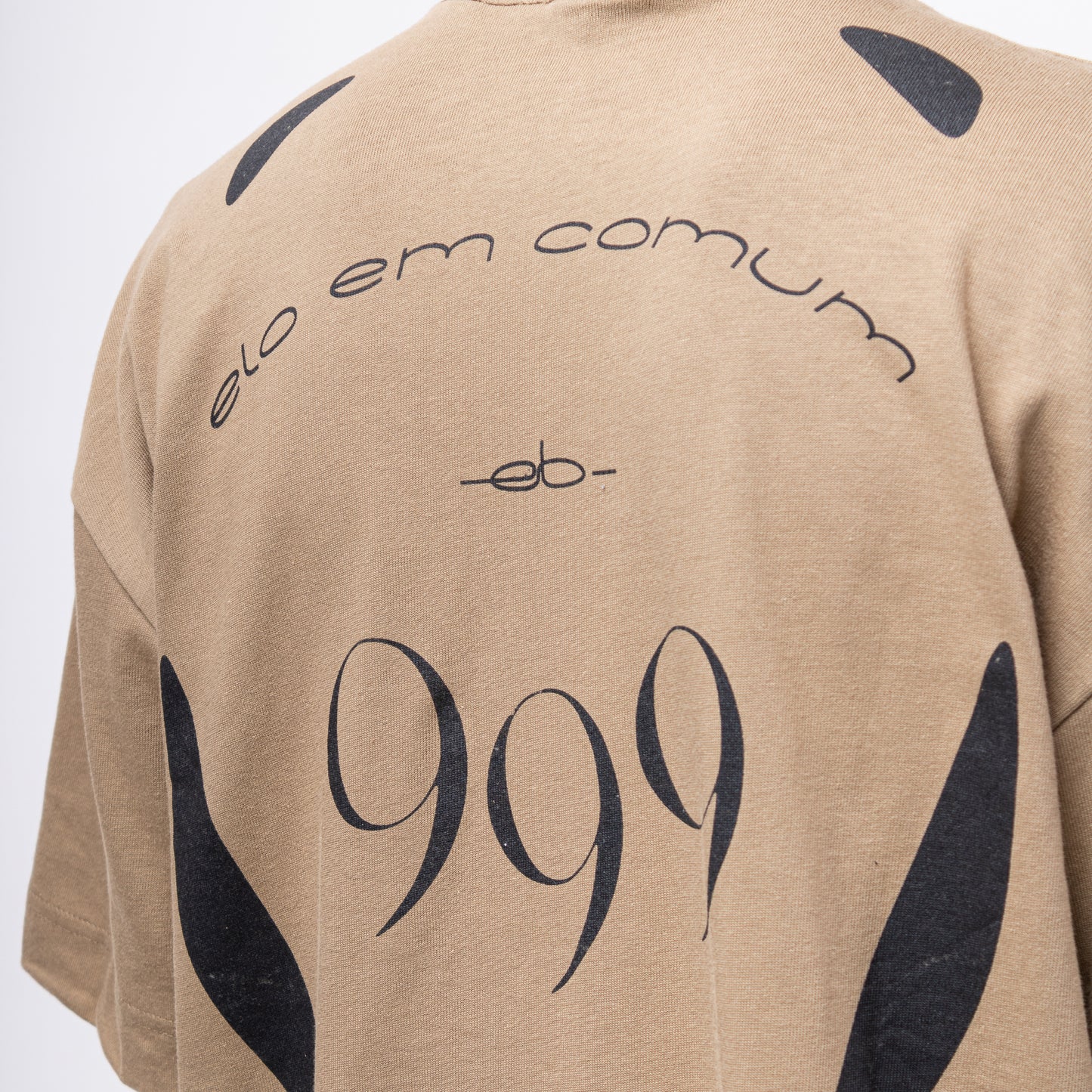 CAMISETA OVERSIZED  “999”